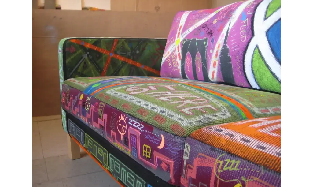 Brand Couch 2